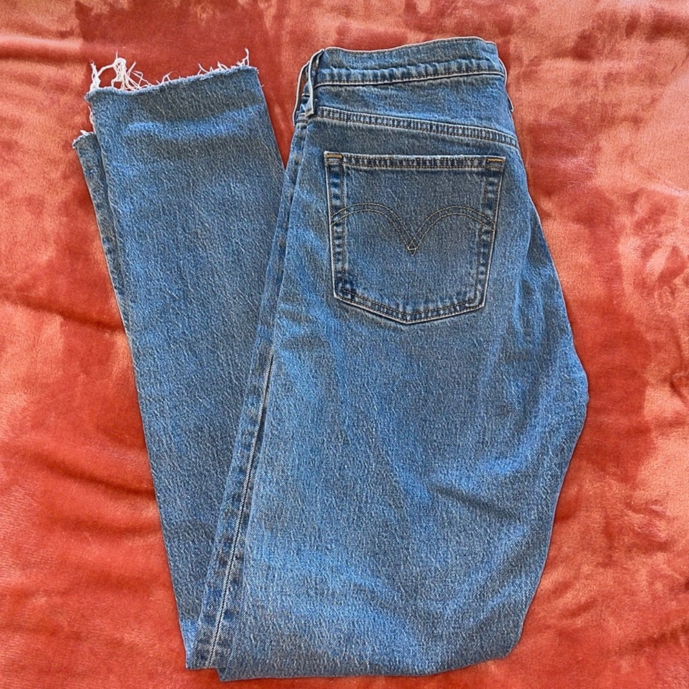 Women’s Levi’s Jeans